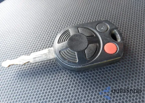 2012 Ford Escape Xlt z USA, uszkodzony, nr VIN 1FMCU0DG9CKA42051